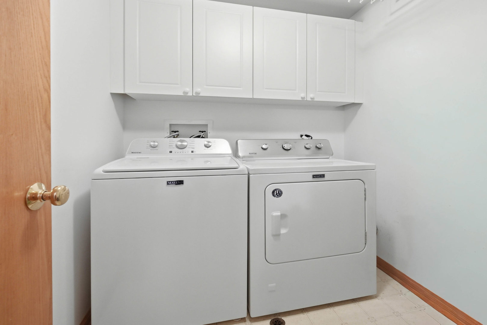 55 S Hale Street 207 Property Photo 16