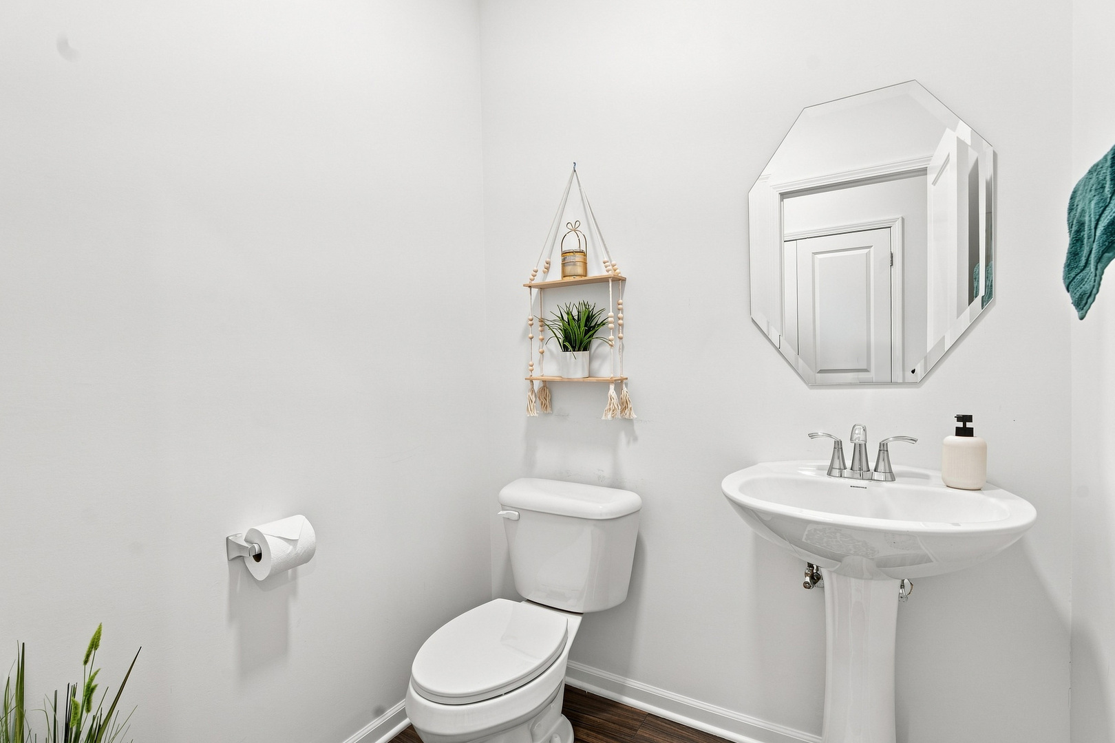 1133 Brighton Circle Property Photo 18