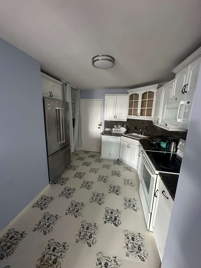6033 N Sheridan Road 39e Property Photo 5