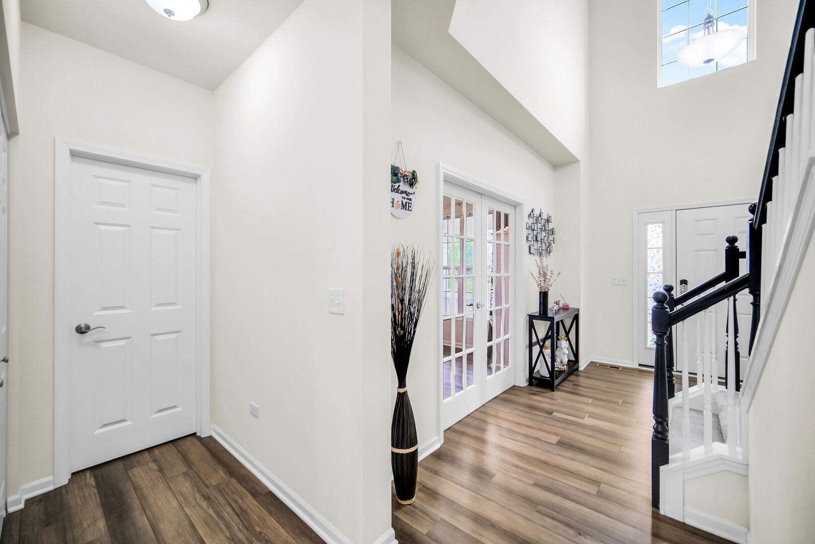 12404 S Blue Water Parkway Property Photo 6