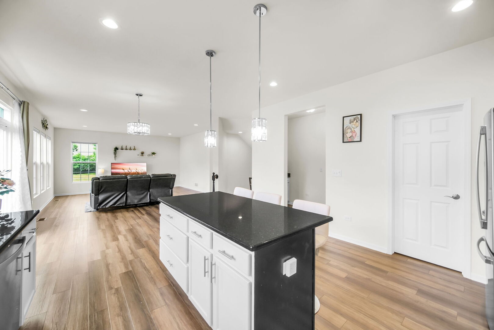 12404 S Blue Water Parkway Property Photo 16