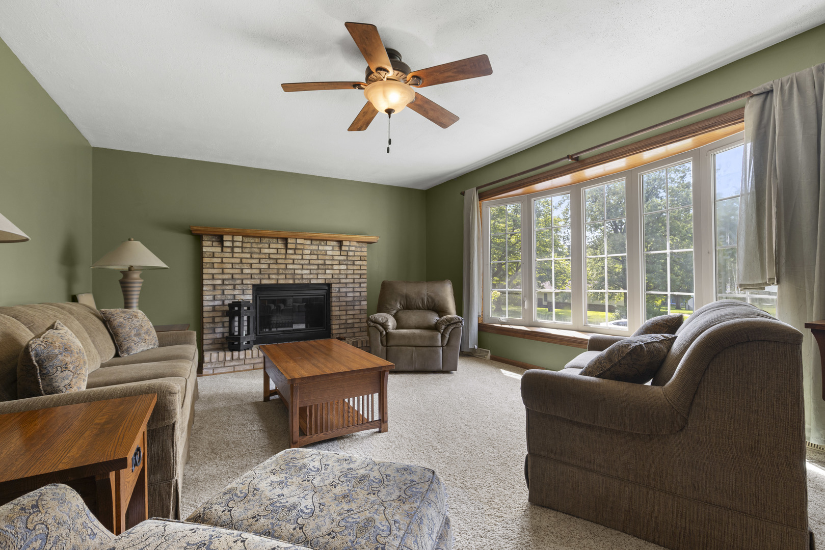8694 Glacier Drive Property Photo 8