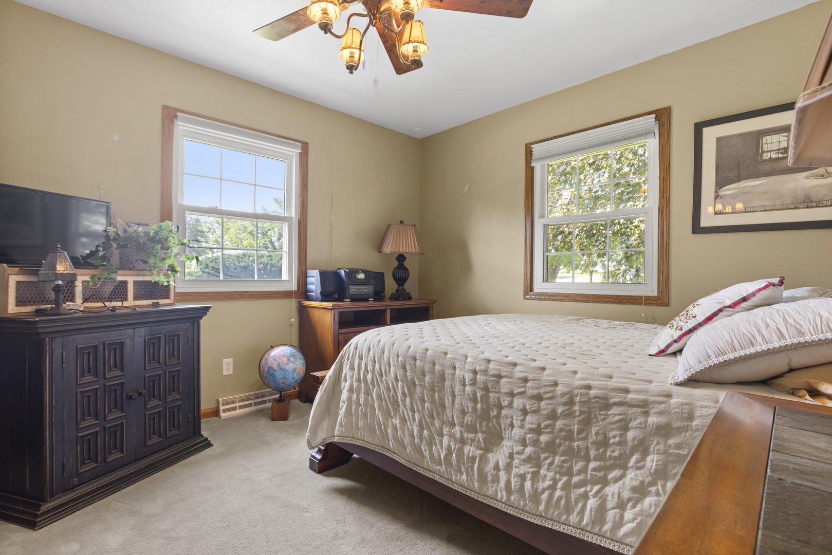 8694 Glacier Drive Property Photo 10