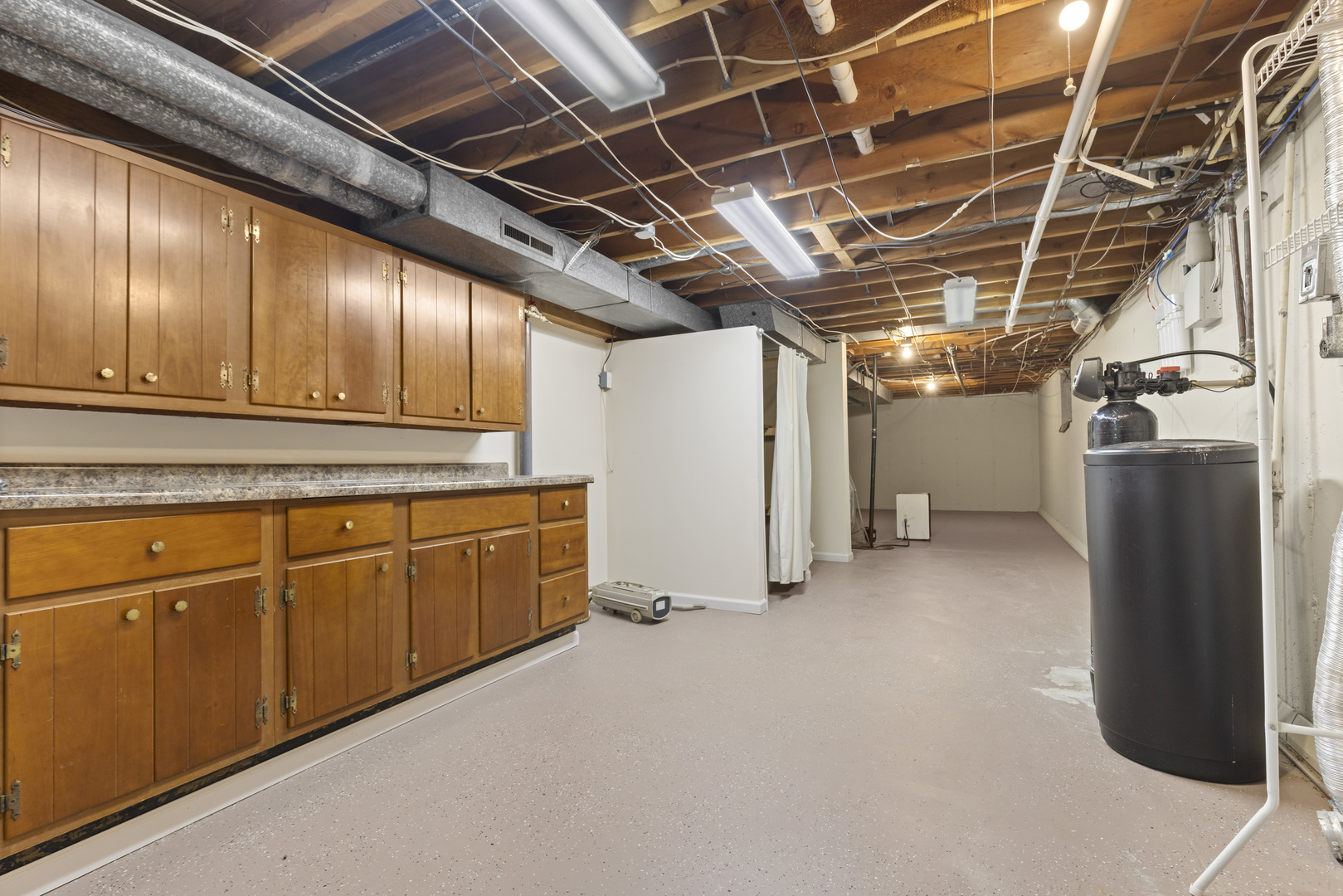 8694 Glacier Drive Property Photo 18