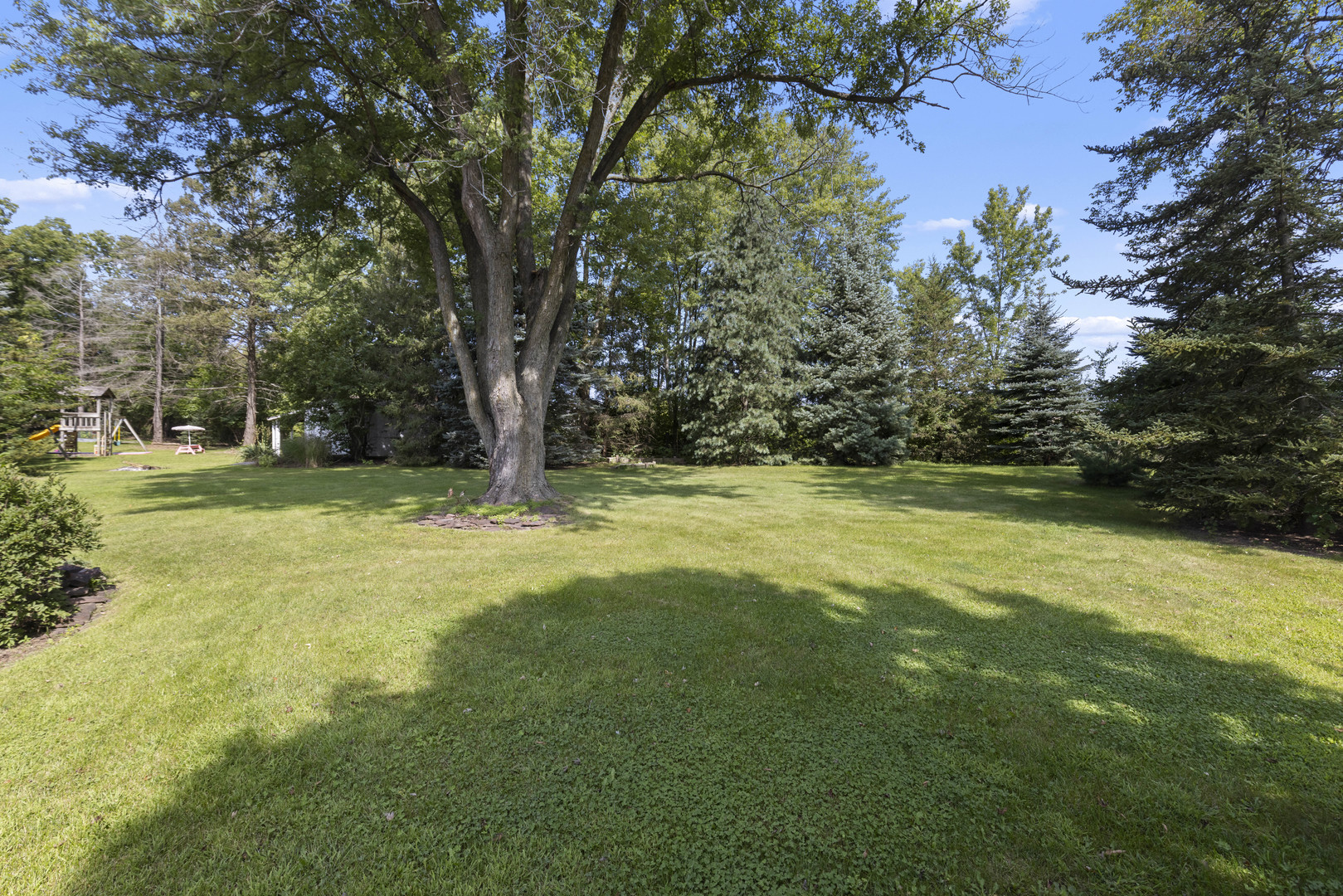 8694 Glacier Drive Property Photo 21