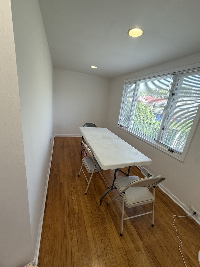 5117 N Kolmar Avenue Property Photo 11