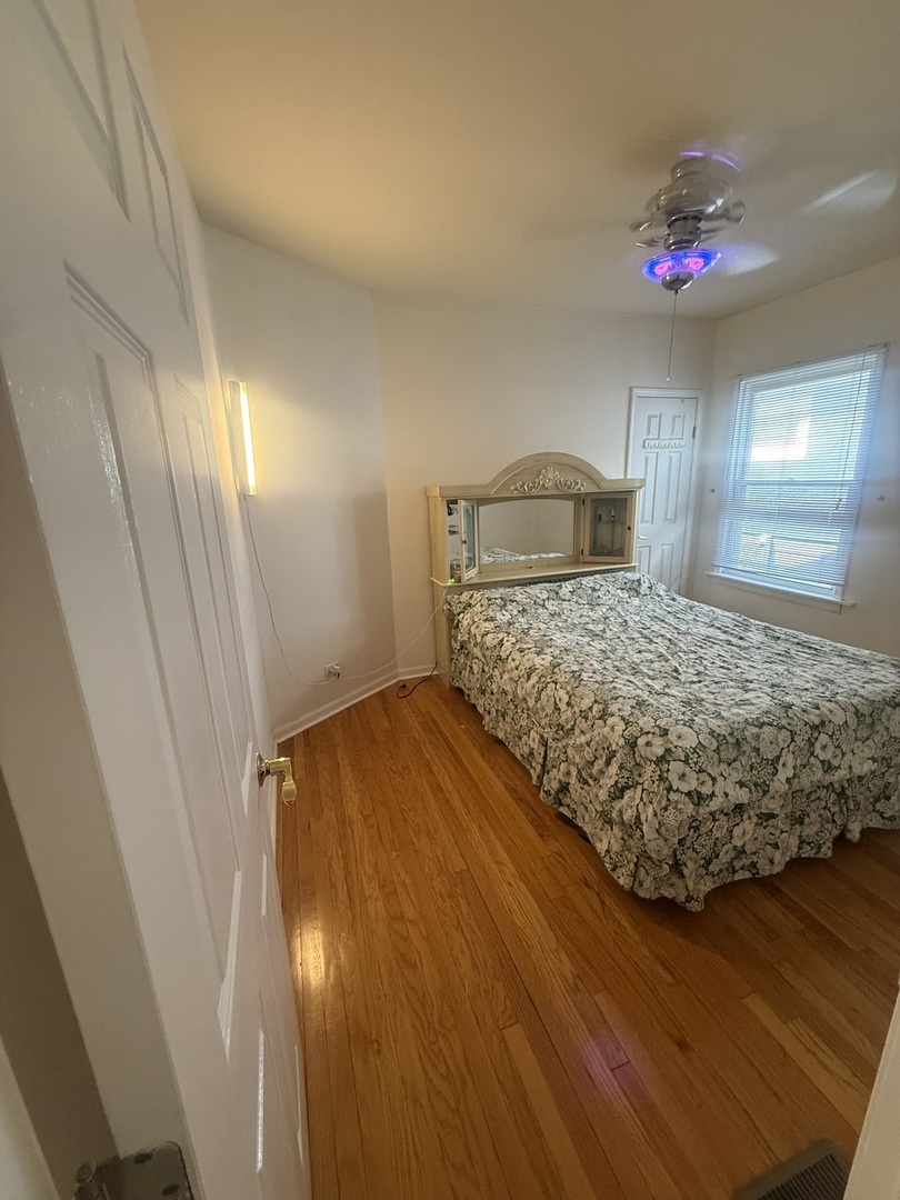 5117 N Kolmar Avenue Property Photo 12