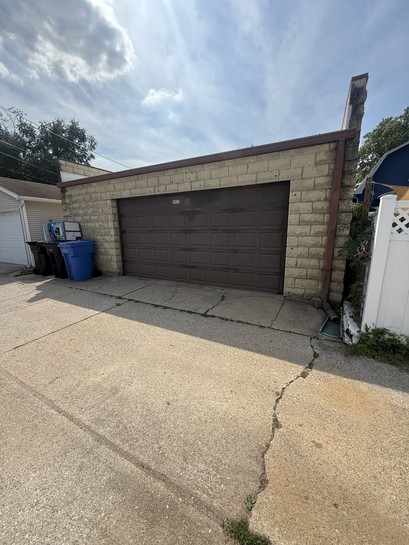5117 N Kolmar Avenue Property Photo 29