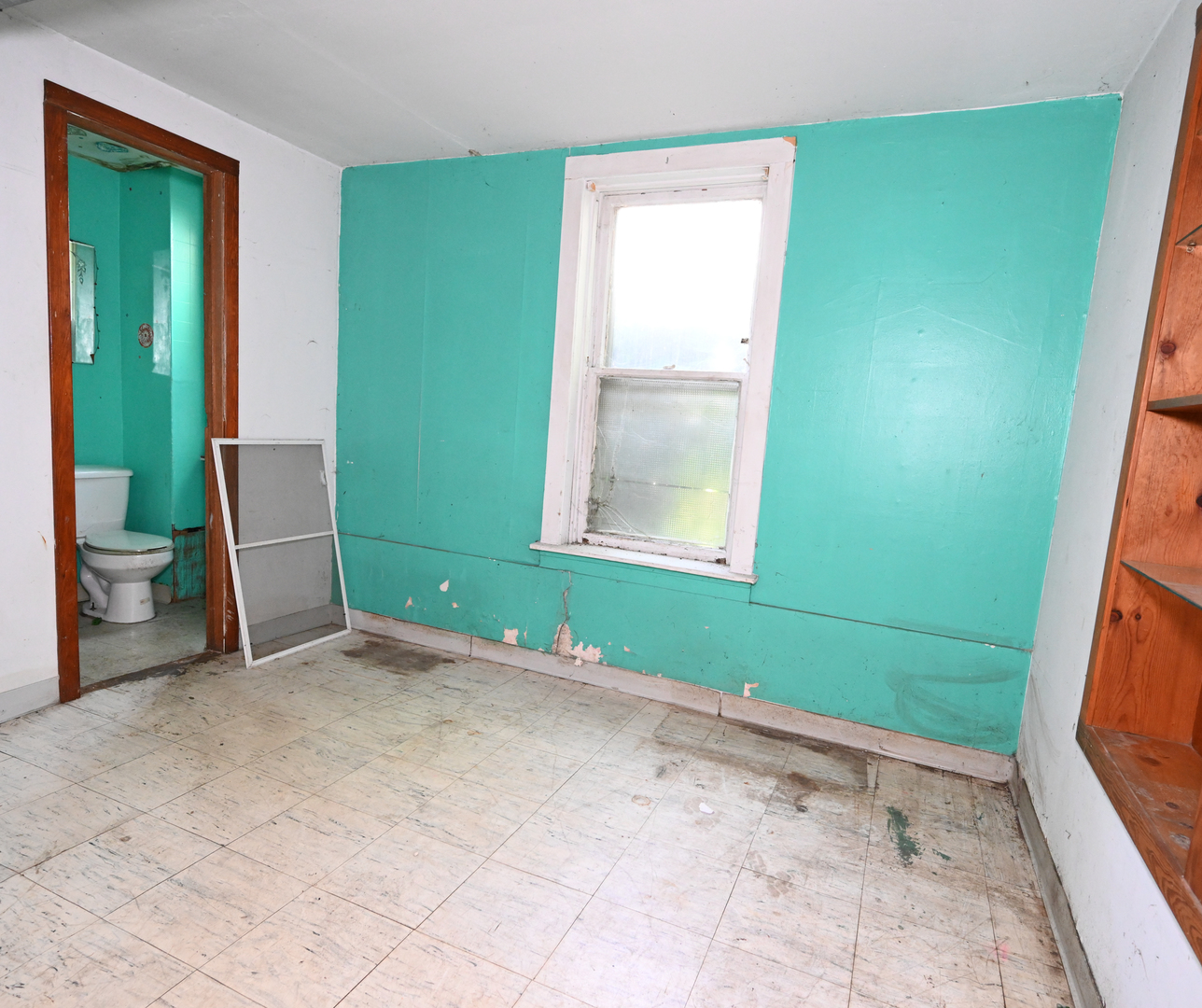 2638 W Medill Avenue Property Photo 5