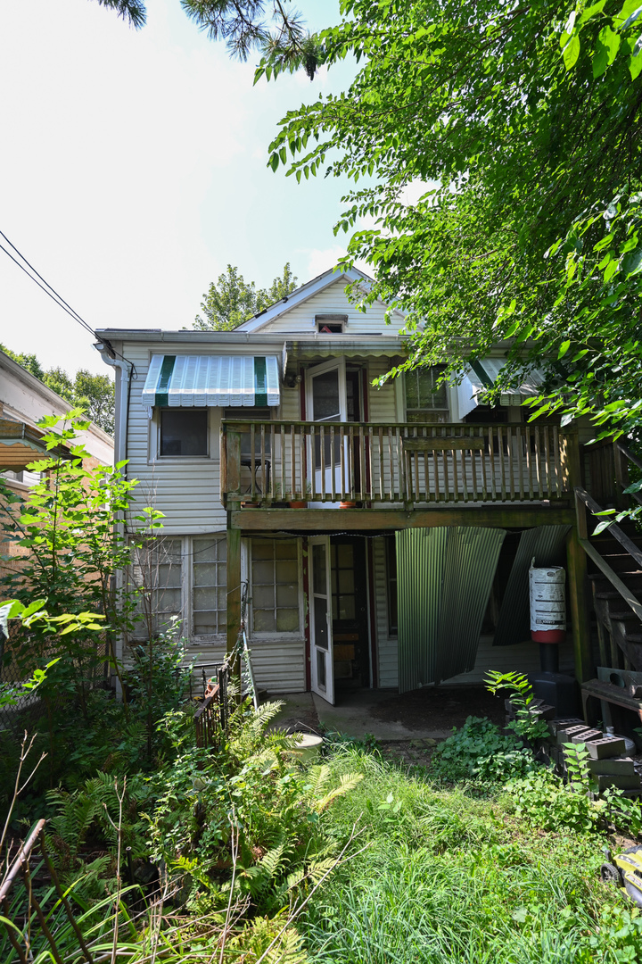 2638 W Medill Avenue Property Photo 12