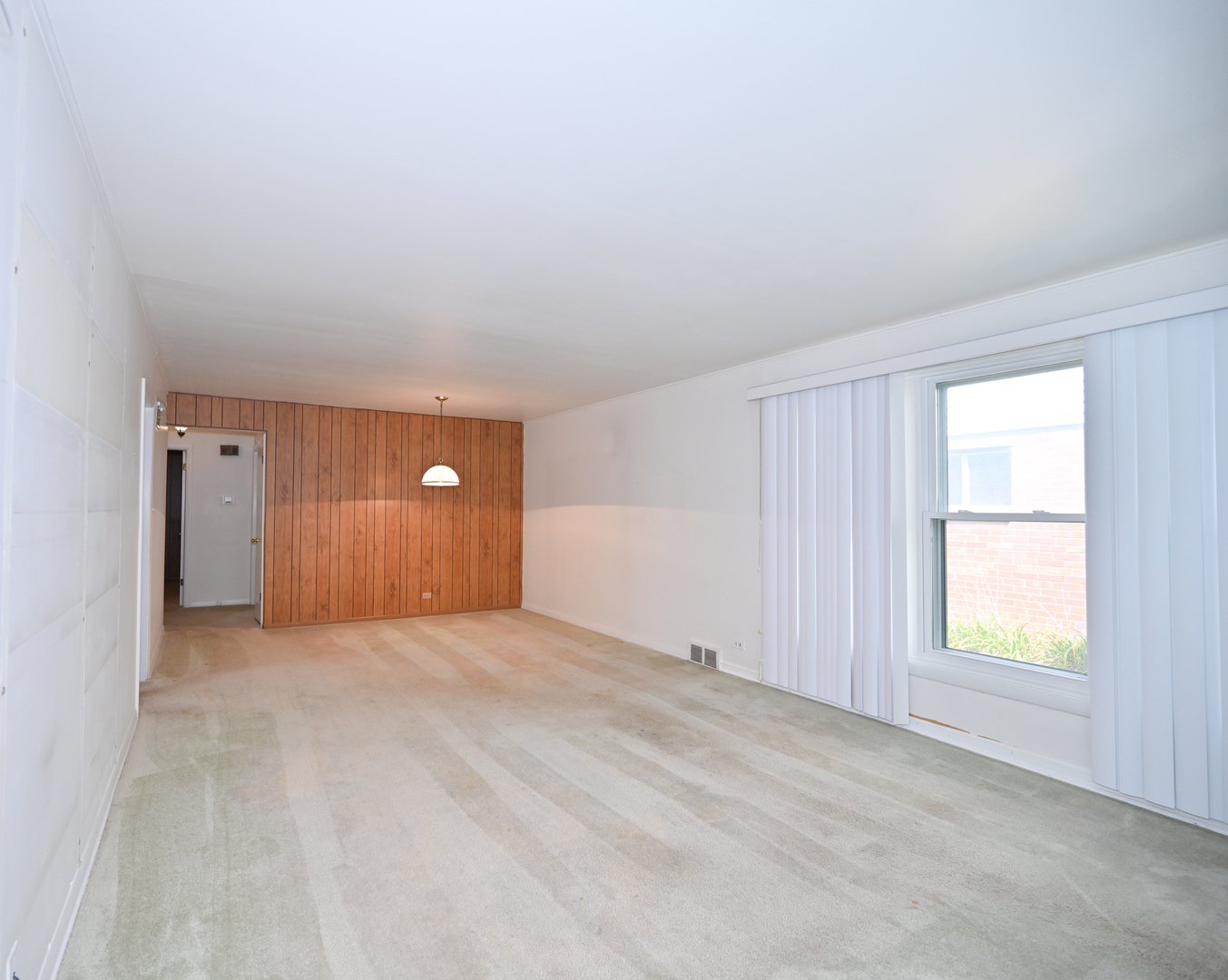 1704 S Washington Avenue Property Photo 4