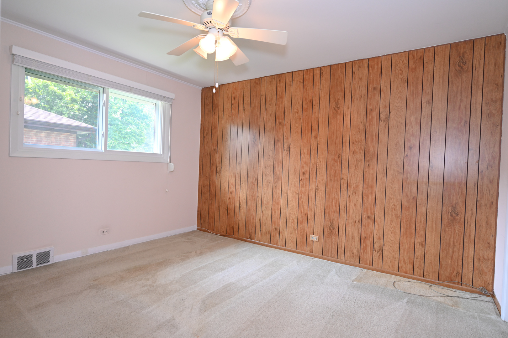 1704 S Washington Avenue Property Photo 9
