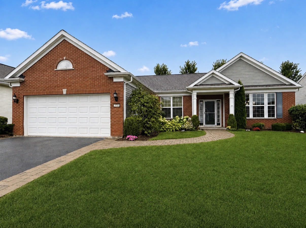 3799 Canton Circle Property Photo 1