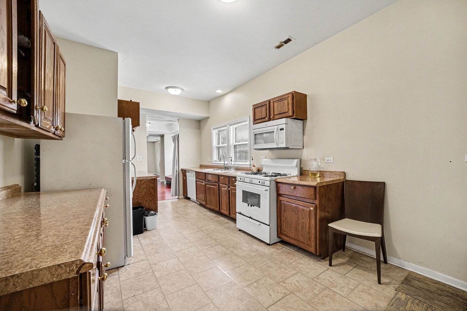 217 Michigan Street Property Photo 10