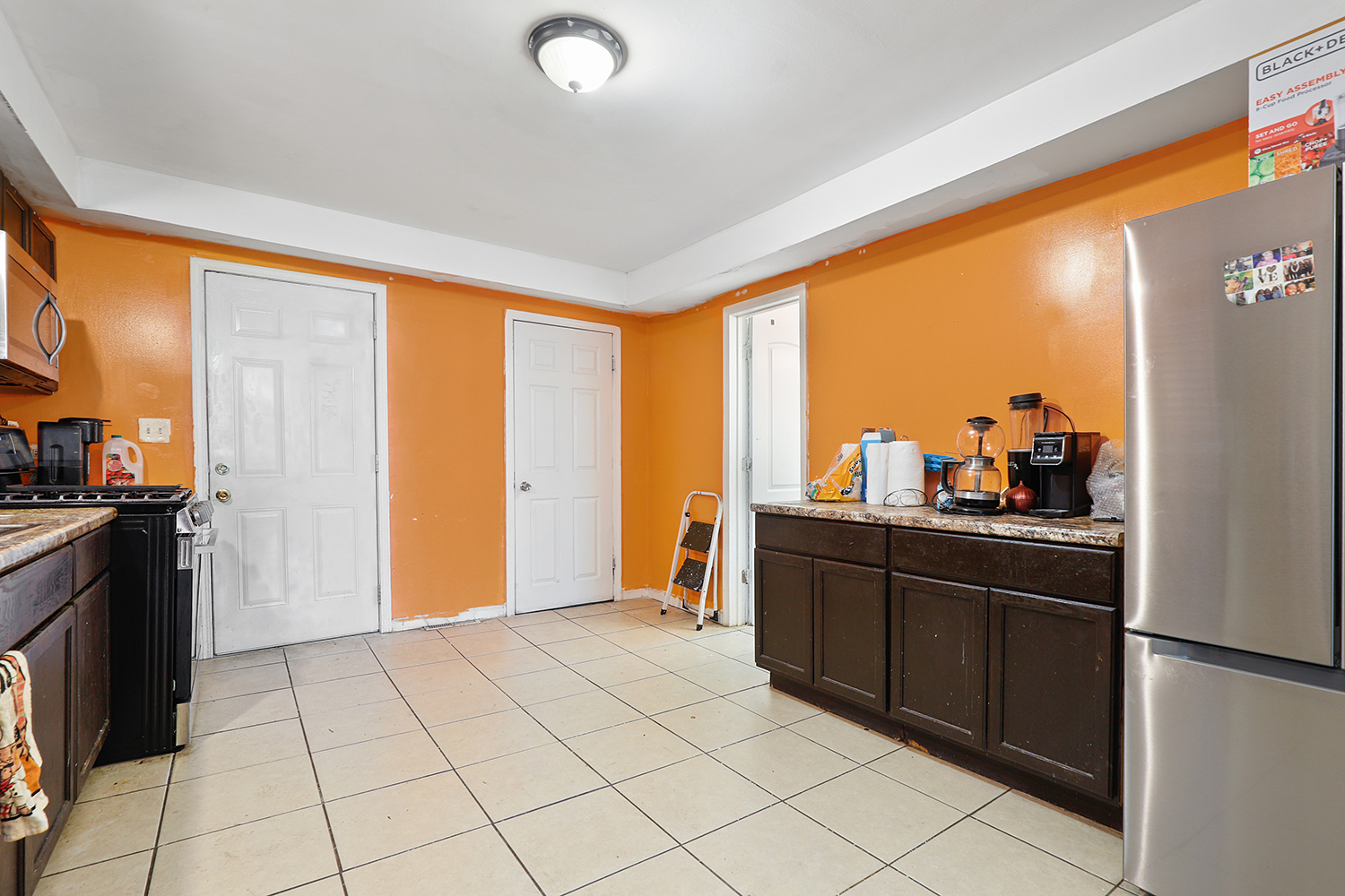 227 154th Place Property Photo 5