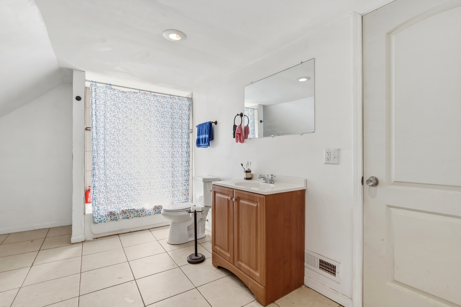 227 154th Place Property Photo 7