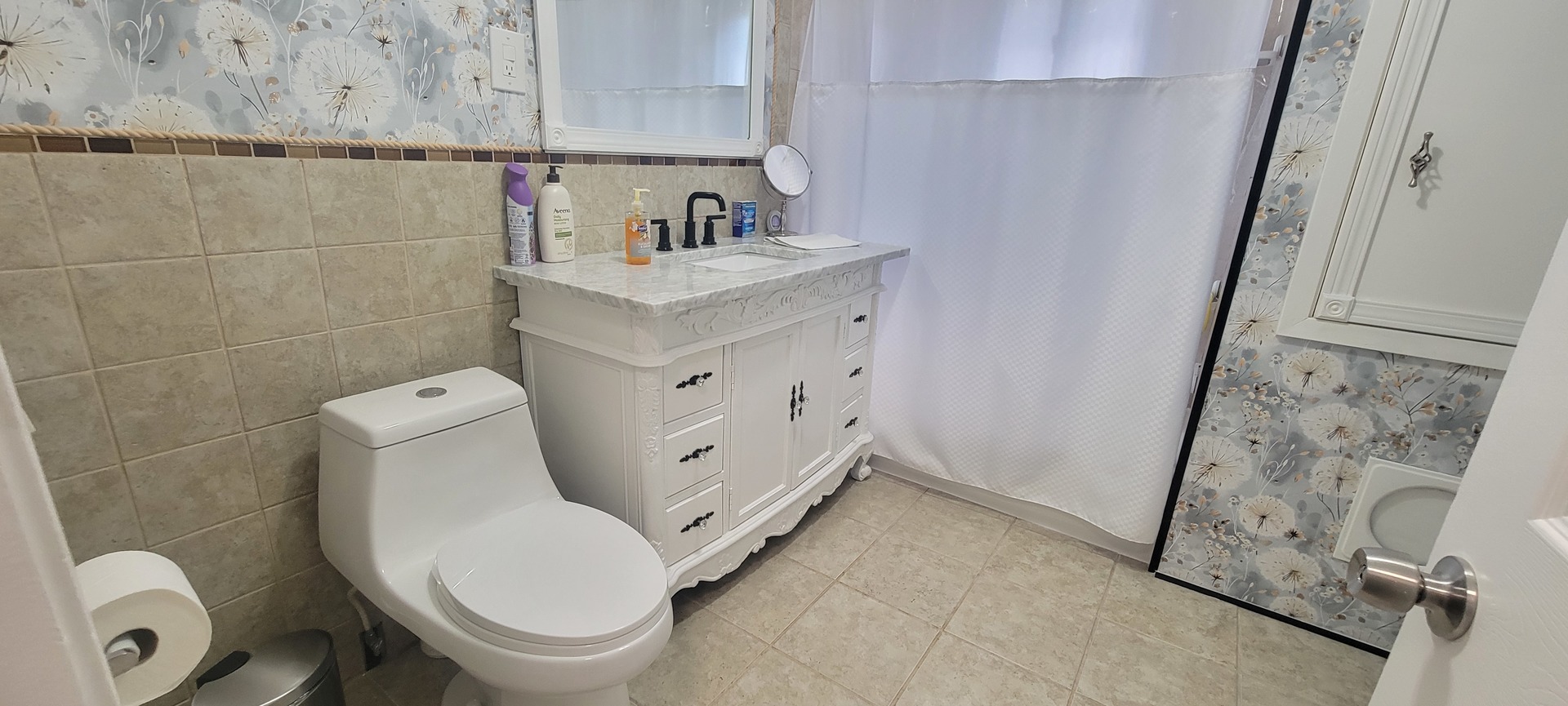5435 Reba Street Property Photo 19