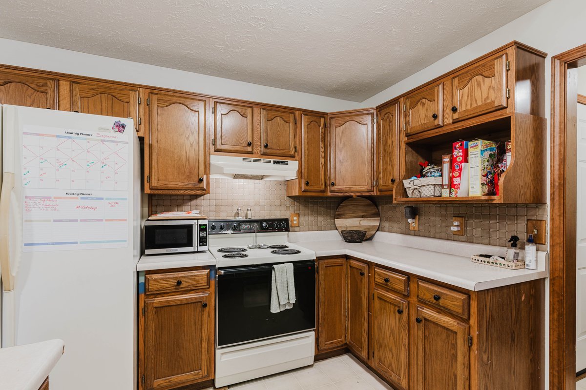 304 Jenny Lind Drive Property Photo 13