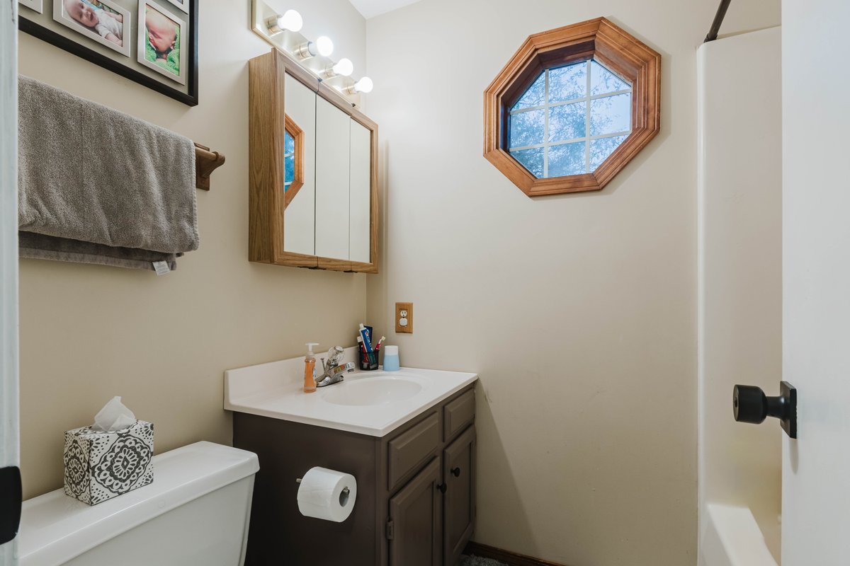 304 Jenny Lind Drive Property Photo 21