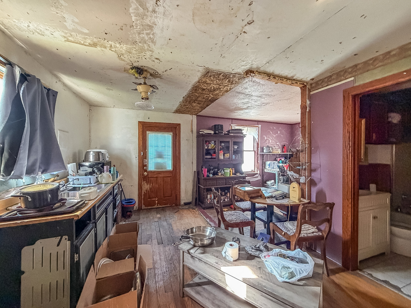 311 E Mckibben Street Property Photo 6