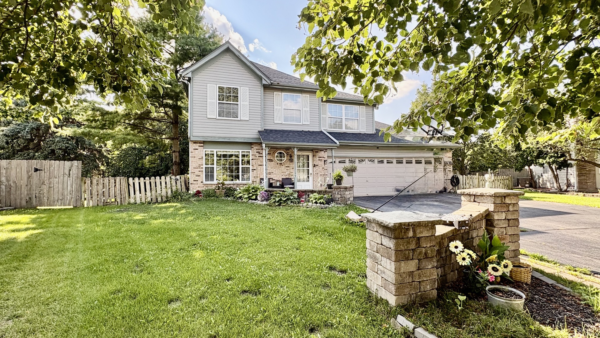 1178 Golden Oaks Parkway Property Photo 2