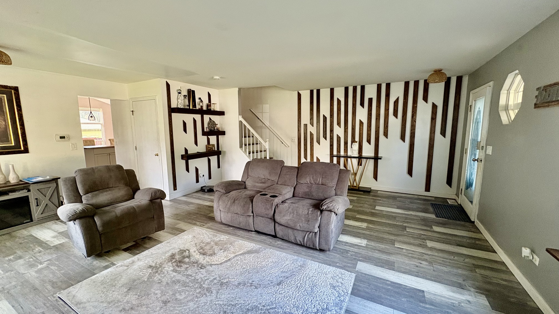 1178 Golden Oaks Parkway Property Photo 6