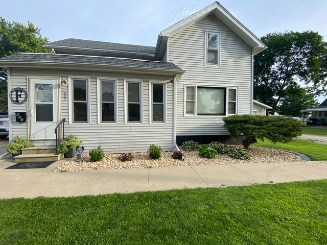 607 5th Street Property Photo 1
