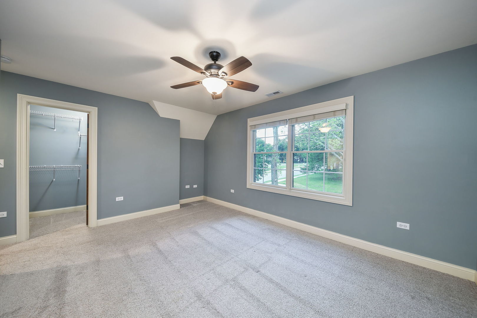 605 Thornwood Drive Property Photo 32