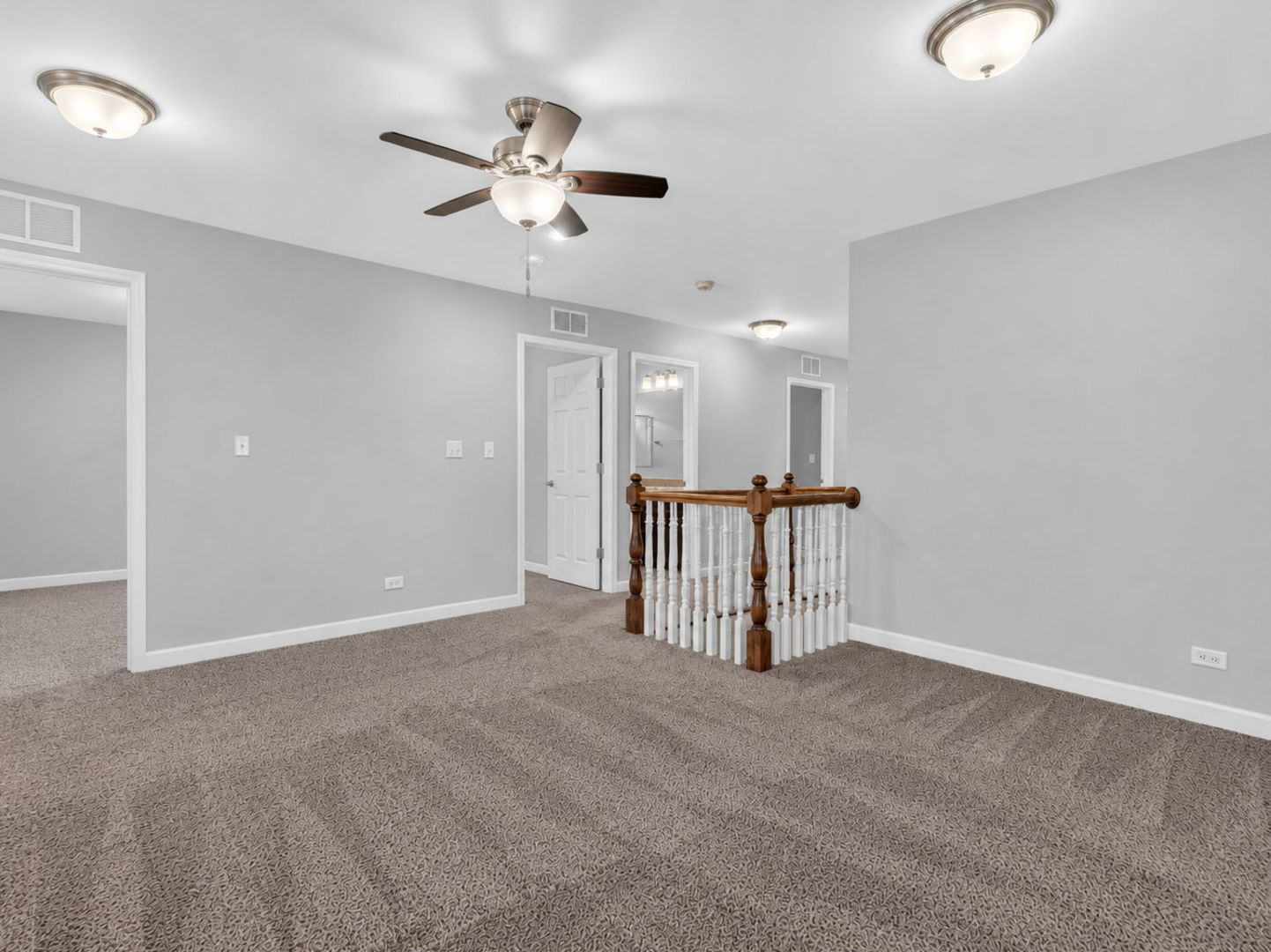 12807 Timber Wood Circle Property Photo 13
