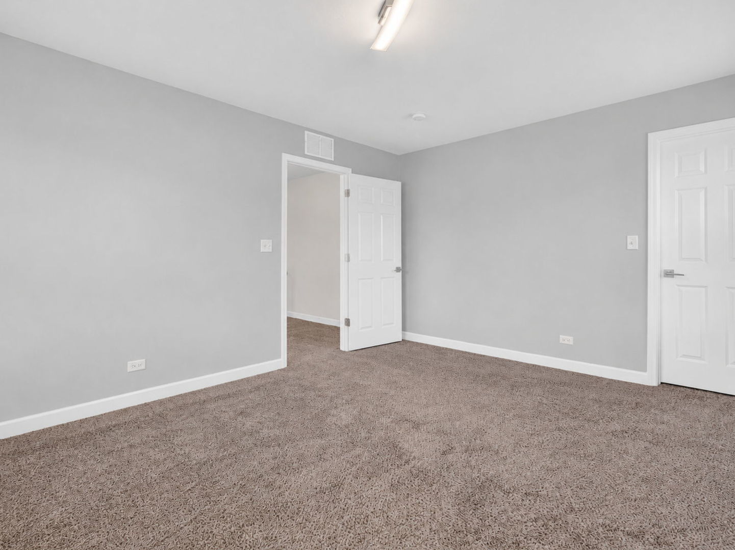 12807 Timber Wood Circle Property Photo 15