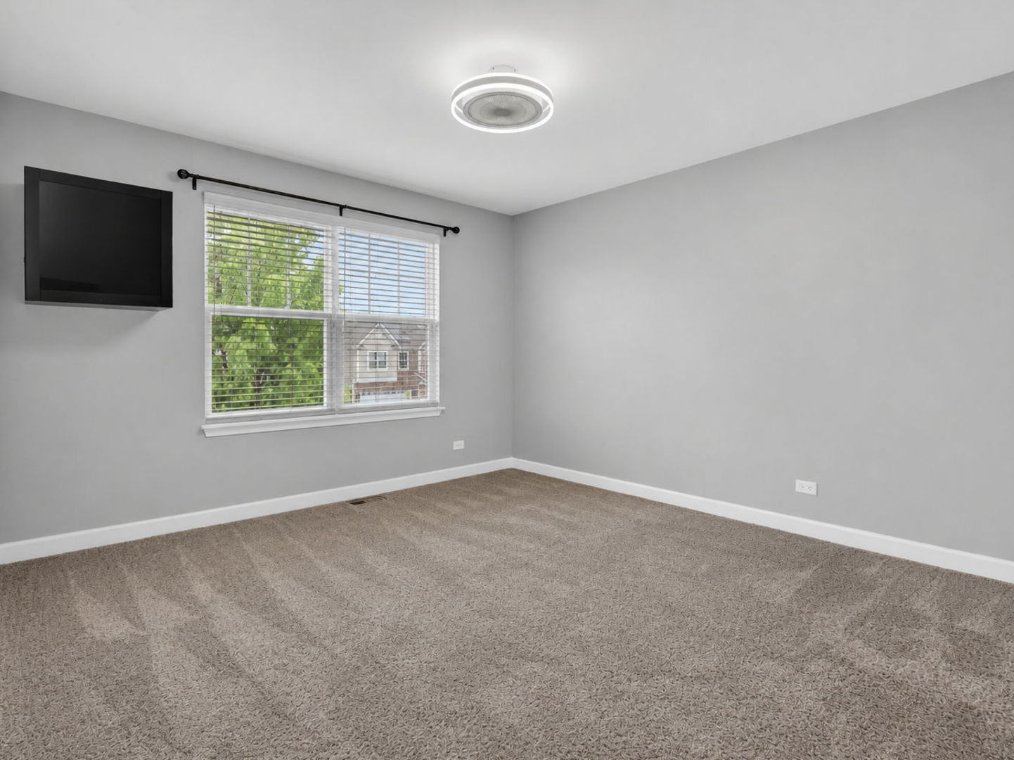 12807 Timber Wood Circle Property Photo 16