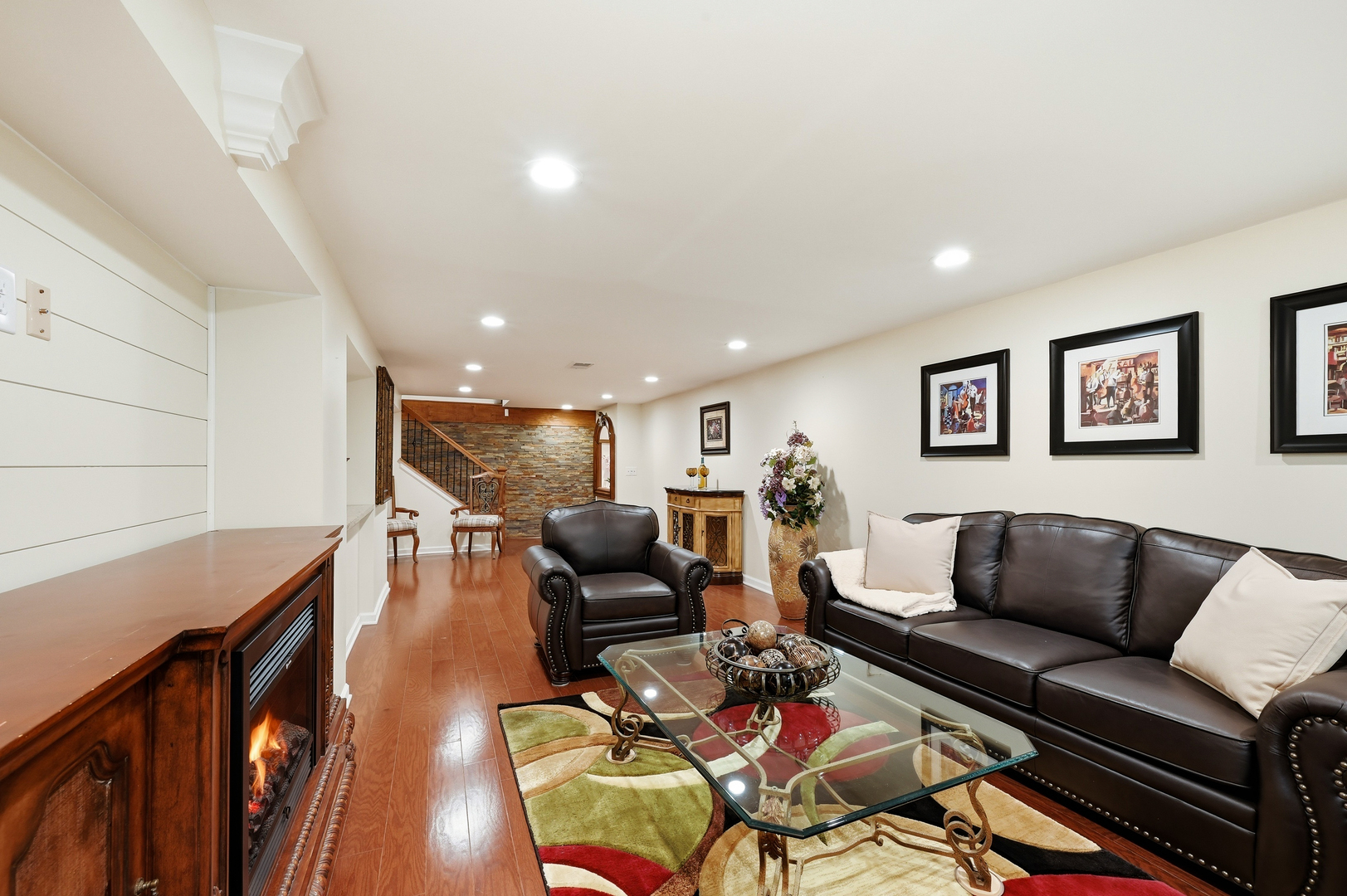 32 E Rickard Drive Property Photo 23