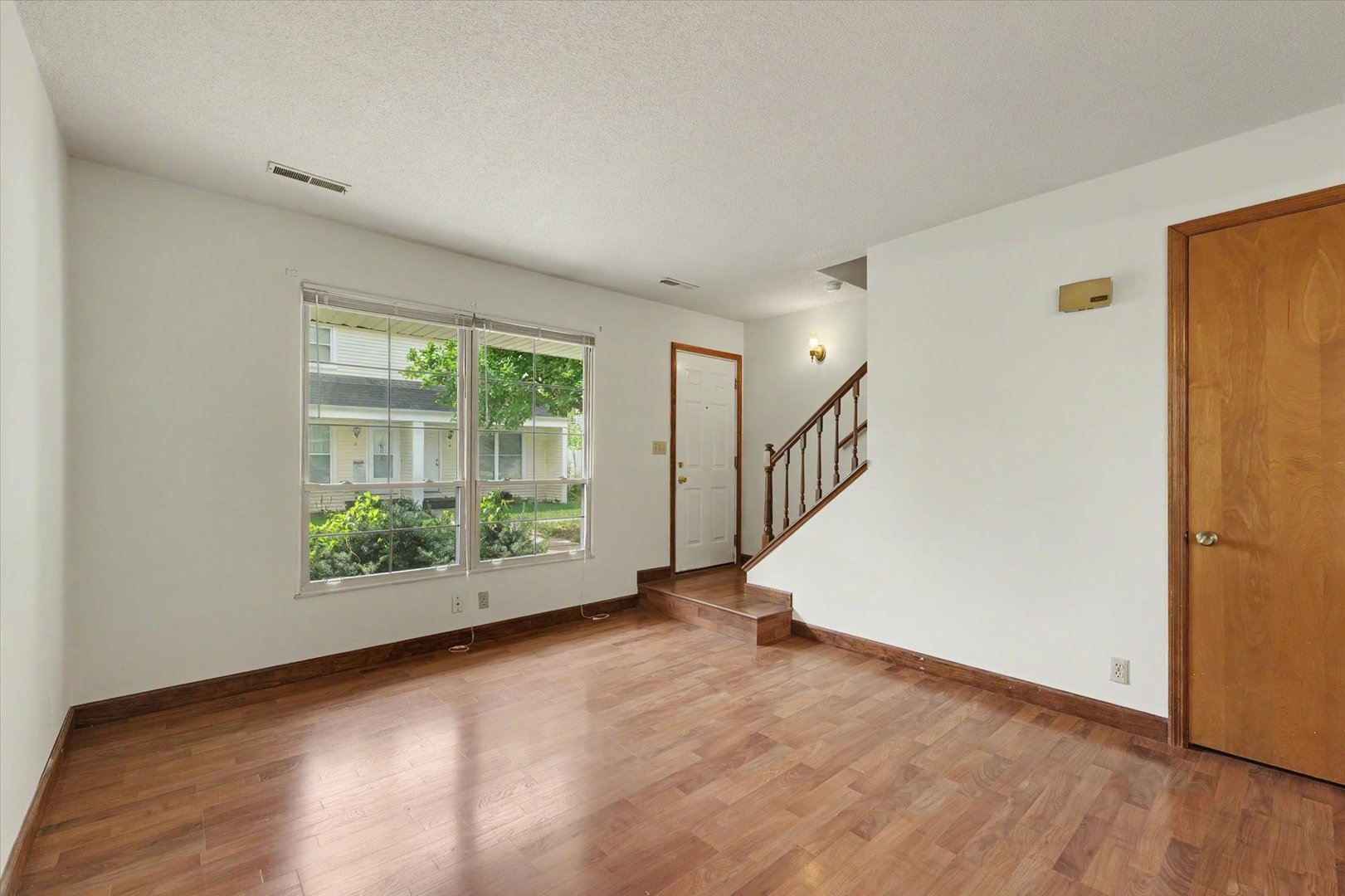 1111 Plymouth Drive A Property Photo 5