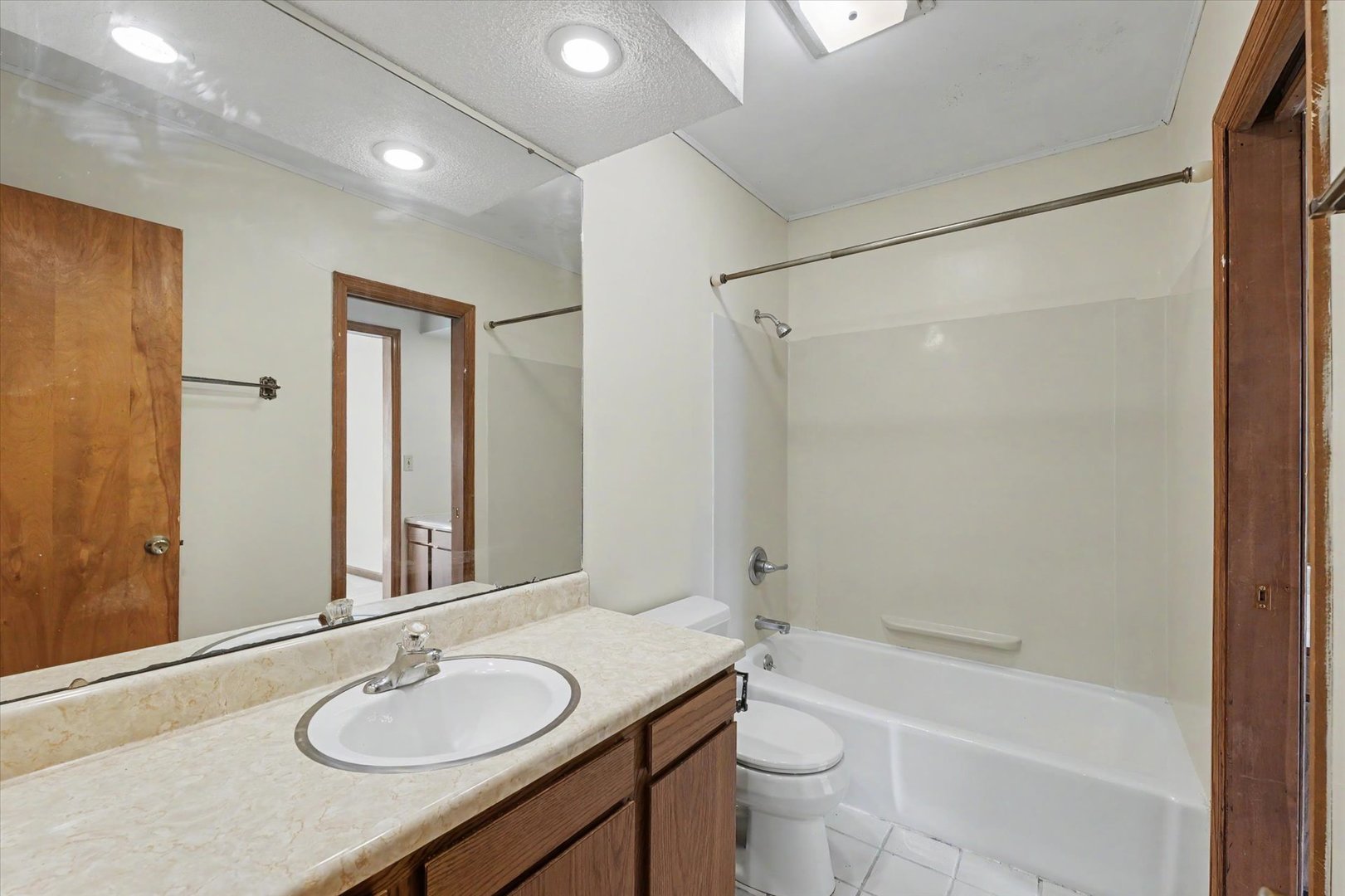 1111 Plymouth Drive A Property Photo 19