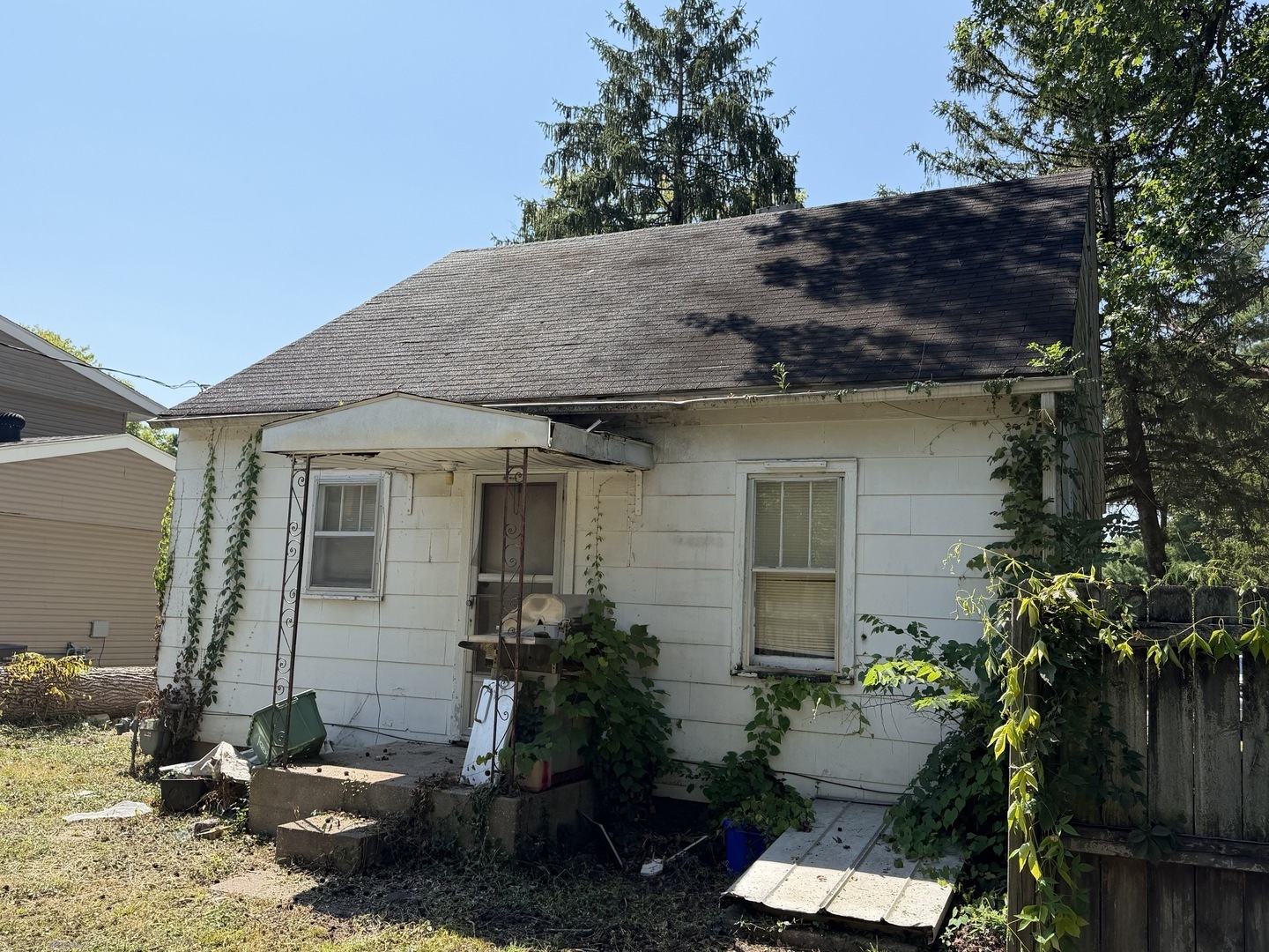 707 N Oakland Avenue Property Photo 14