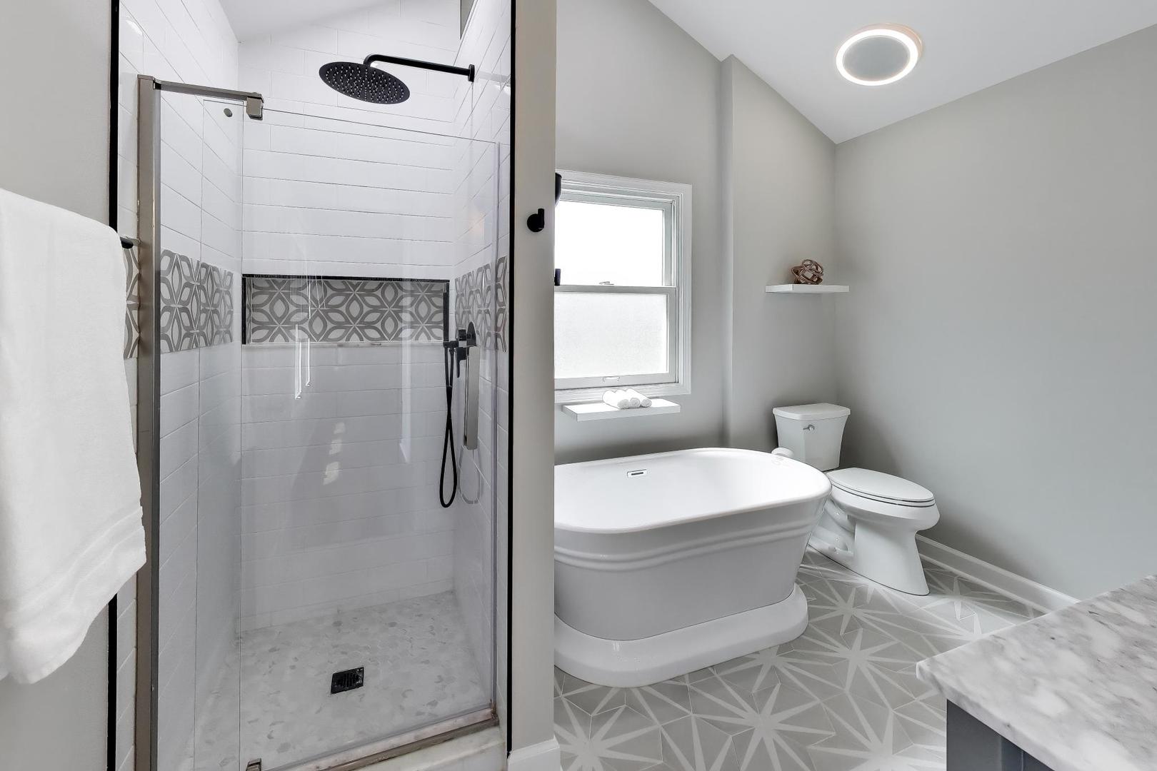 1219 Tennyson Lane Property Photo 19