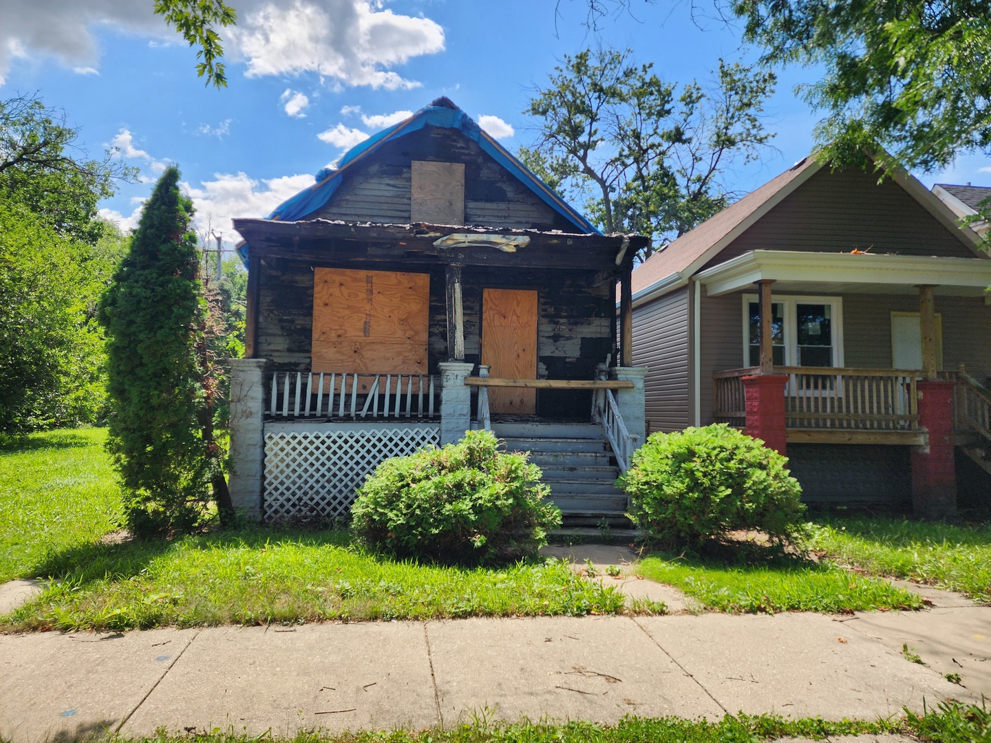 337 W 110th Place Property Photo 1