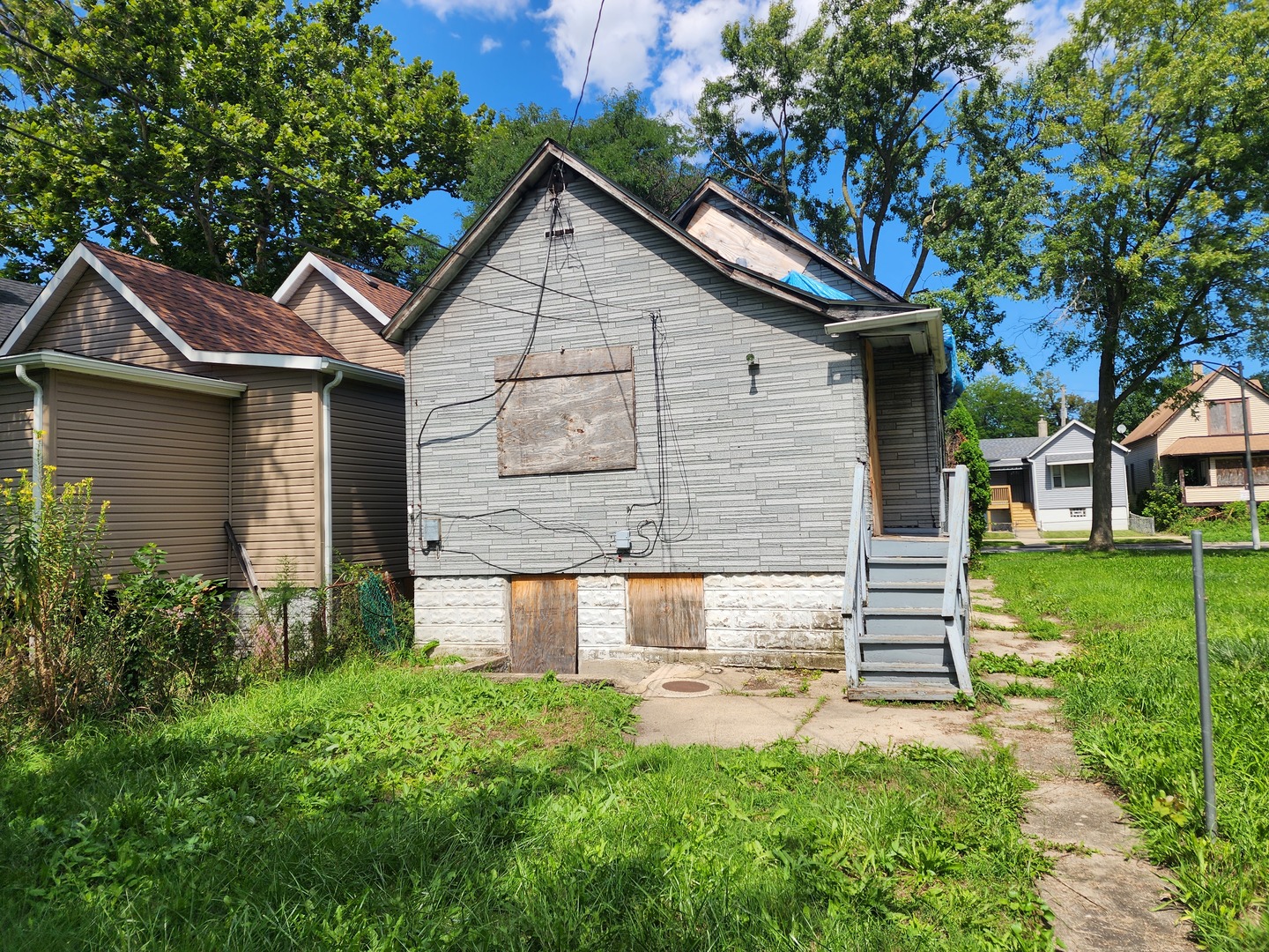 337 W 110th Place Property Photo 2