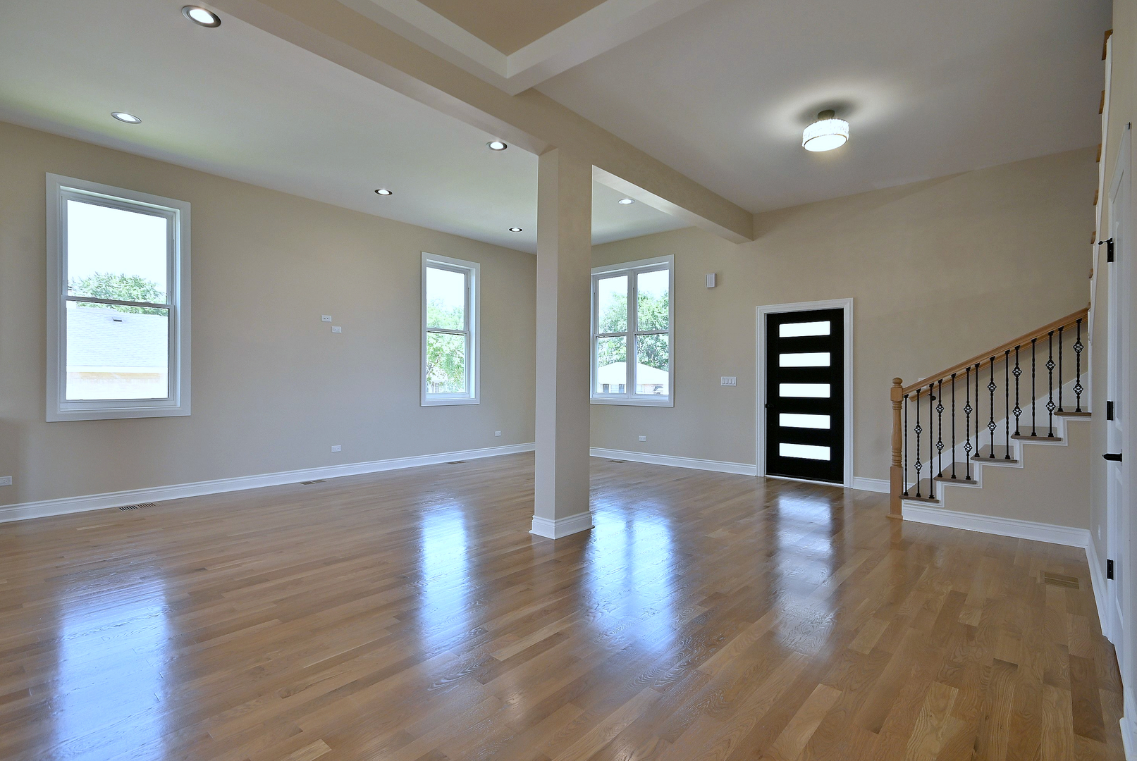 4859 W Hirsch Street Property Photo 15