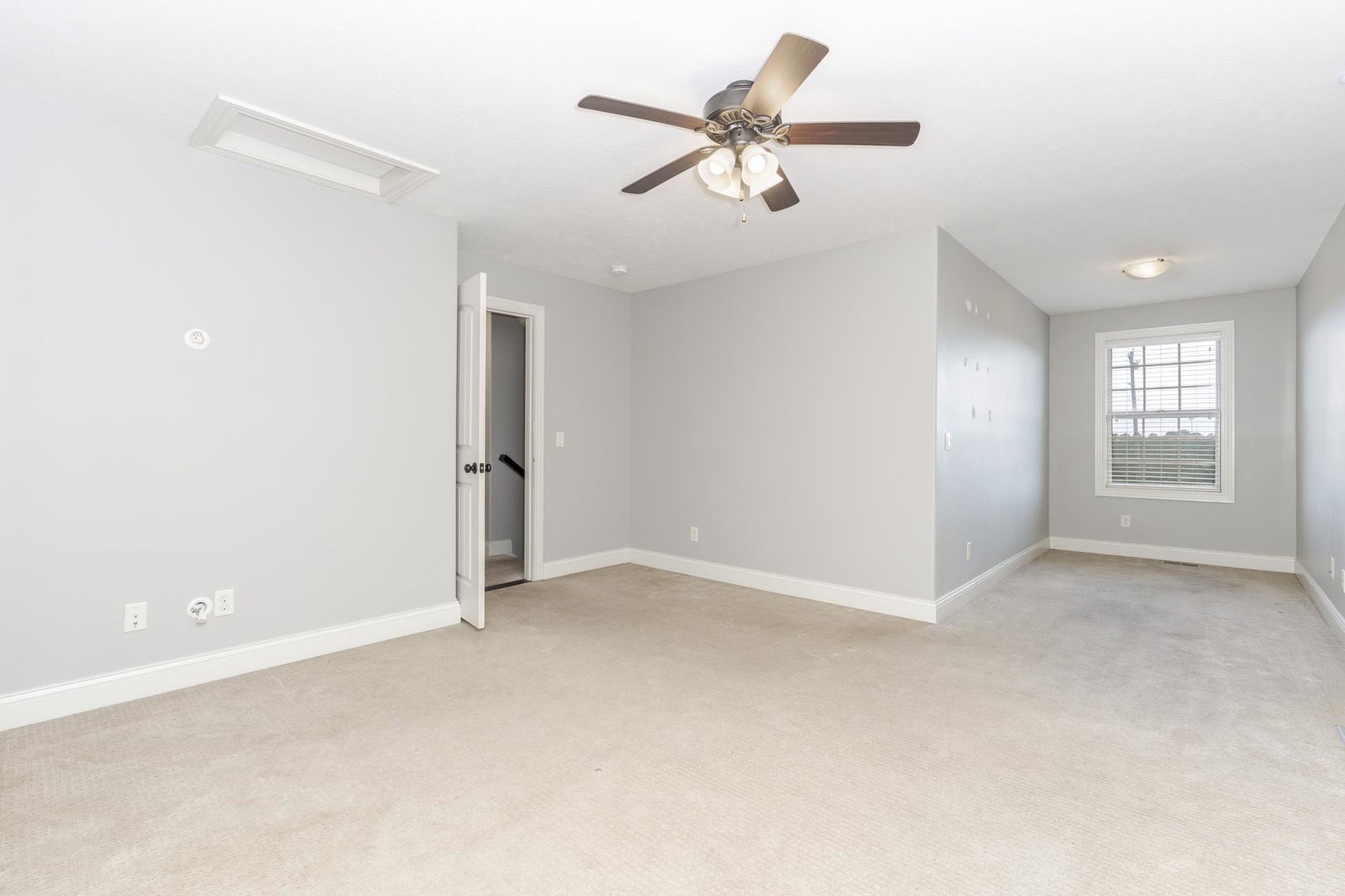 2702 Shepard Road Property Photo 6