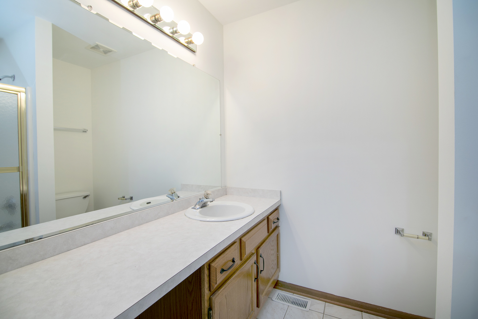 8528 Thomas Charles Lane 8528 Property Photo 16
