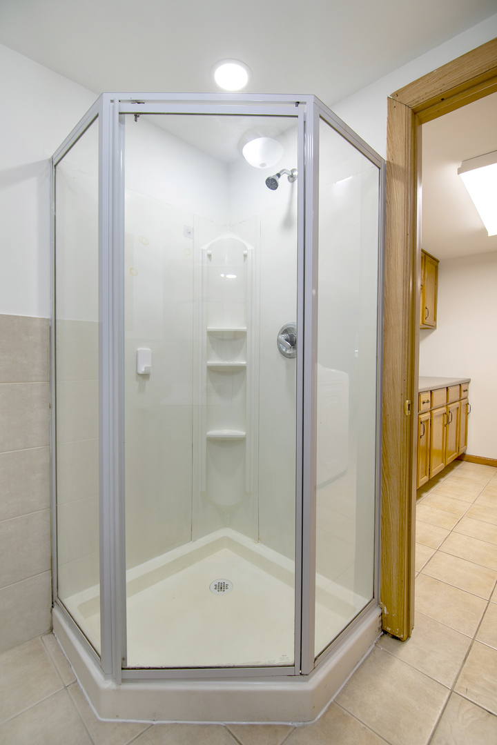 8528 Thomas Charles Lane 8528 Property Photo 28