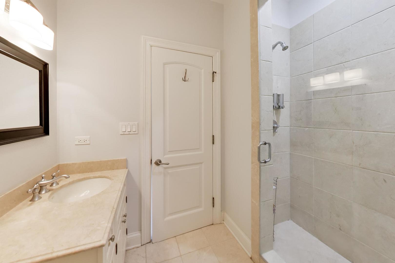 1106 Astor Place Property Photo 39
