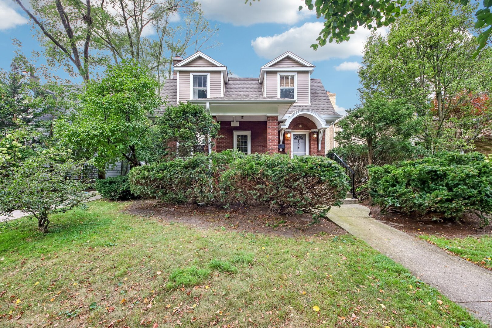 12743113 Property Photo 1