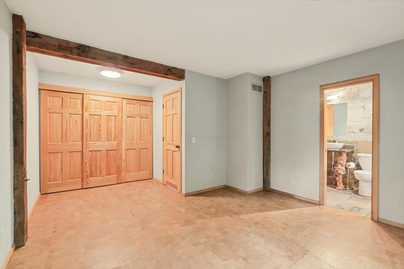 802 La Sell Drive Property Photo 40