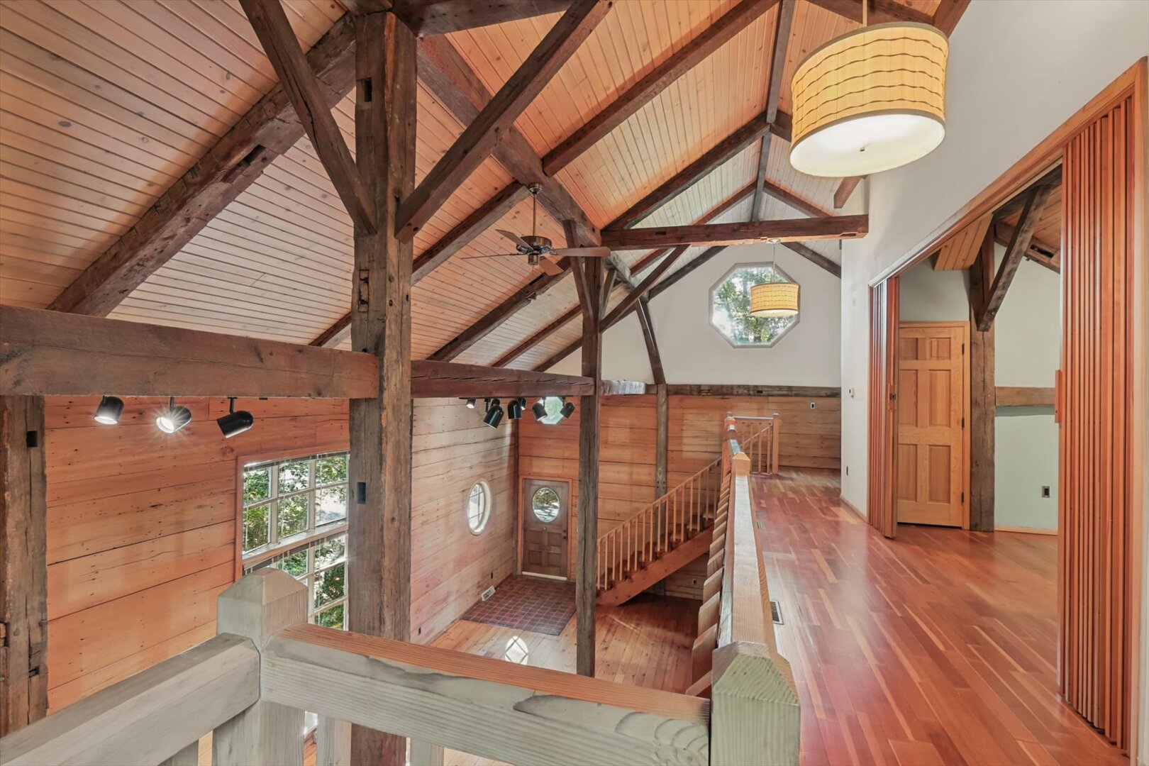802 La Sell Drive Property Photo 47