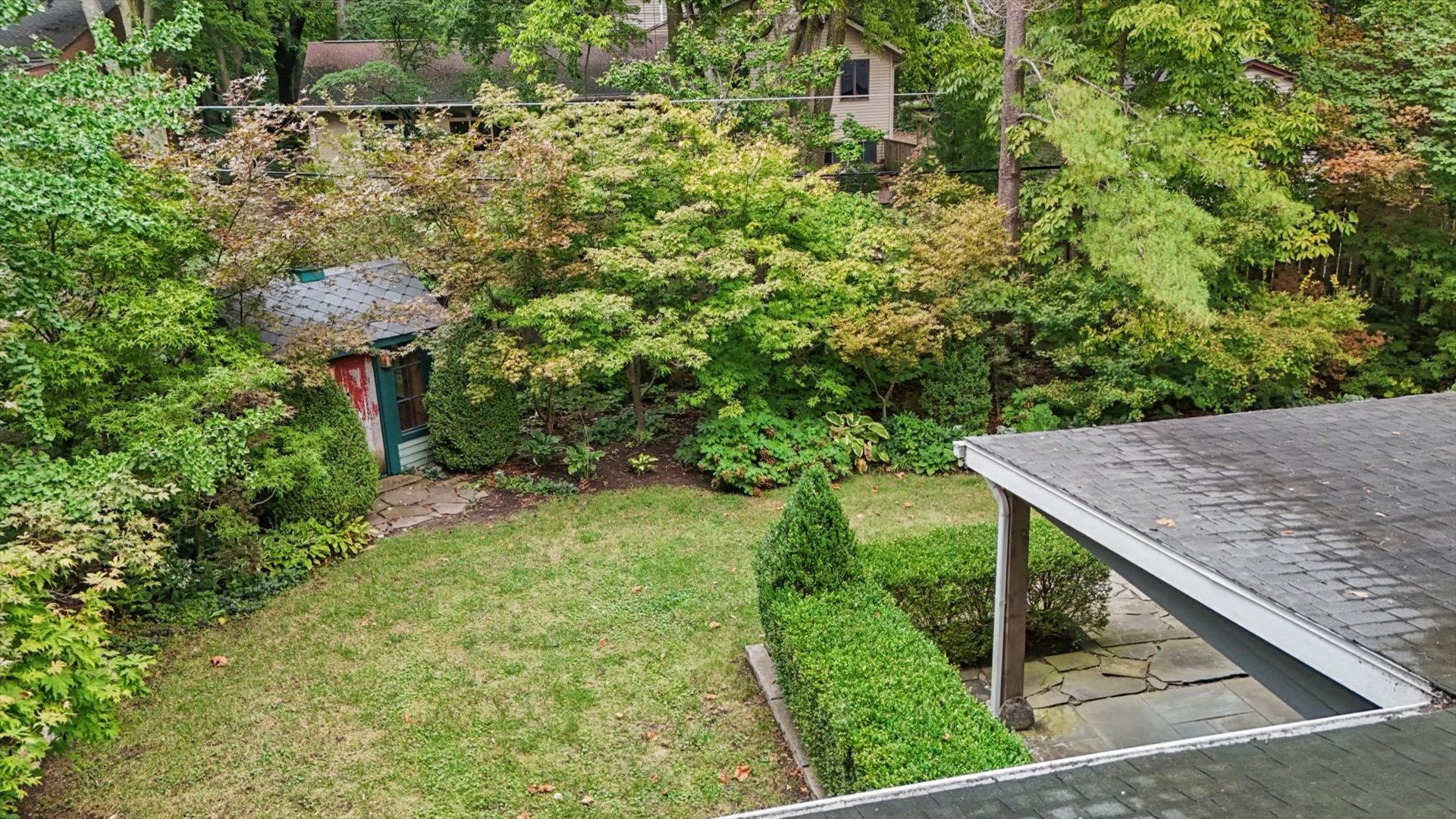 802 La Sell Drive Property Photo 65