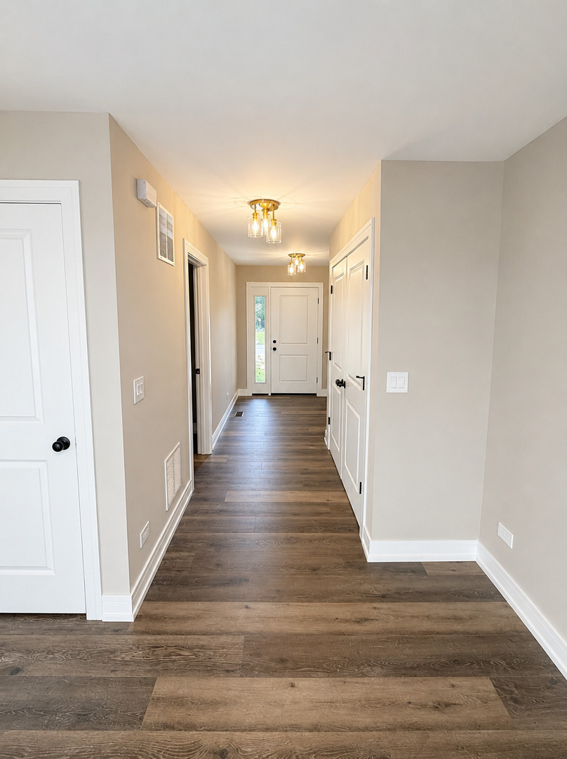 9043 111 Street Property Photo 10