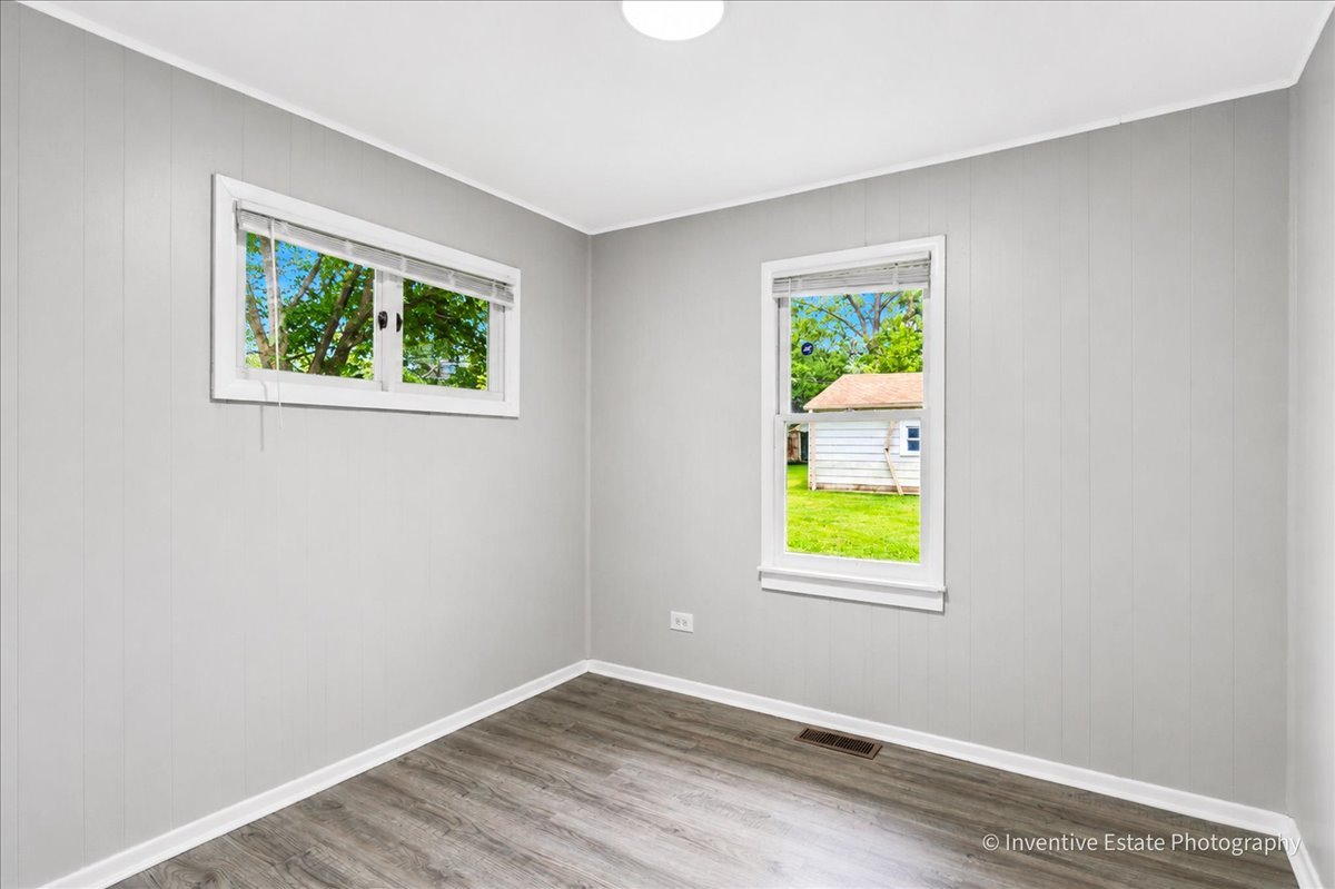 426 Suwanee Street Property Photo 11