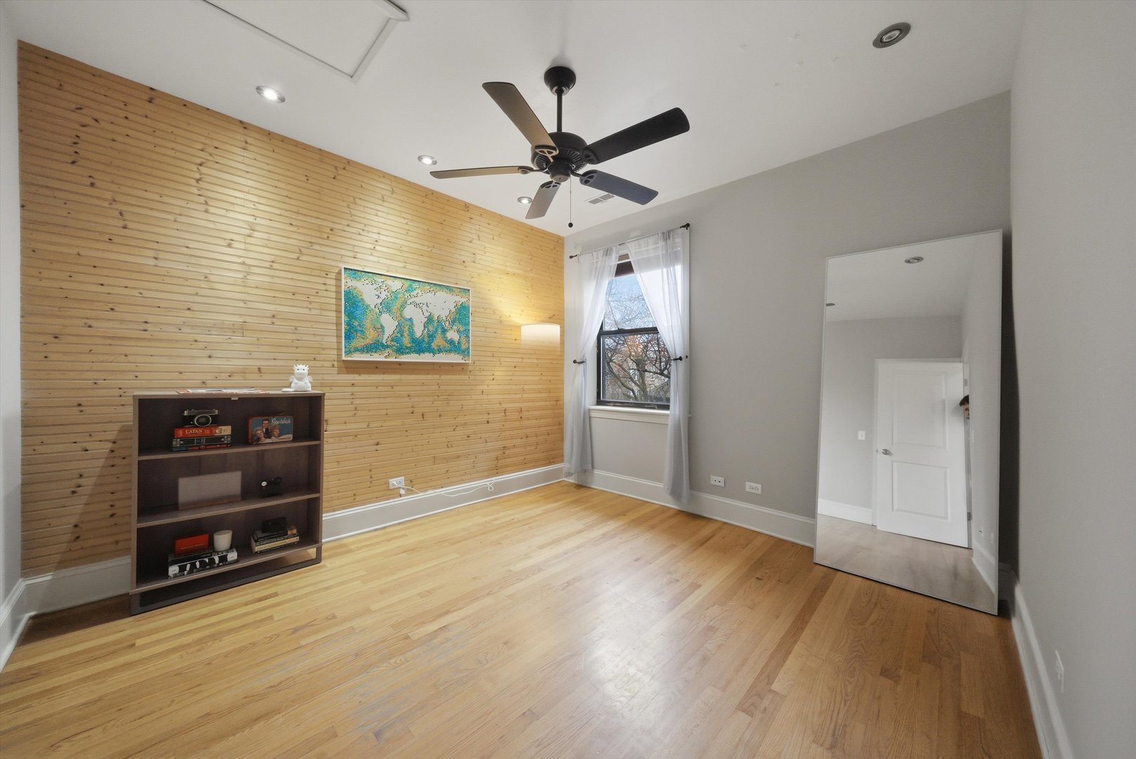 12743130 Property Photo 9